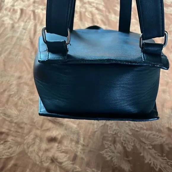 BCC Coffin Backpack Bag - Picture 14 of 15